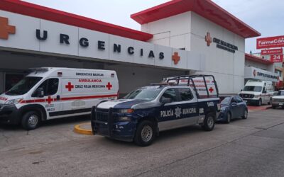 Mujer resulta con heridas de bala, tras ser víctima colateral una balacera en El Barrio.