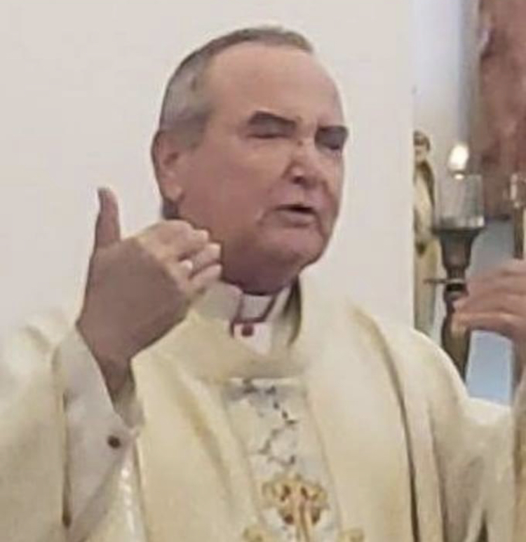 Falleció el padre “Chilo”, obispo de Mexicali. - Viva La Noticia