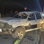 Muere conductor tras volcar camioneta en la carretera Mazatlán-Culiacán.