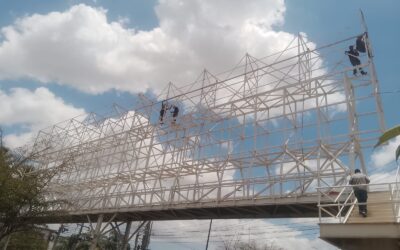 Por temporada de lluvias, Protección Civil de Culiacán intensifica supervisión de anuncios espectaculares en Culiacán.