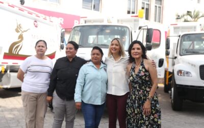 Entrega Estrella Palacios 5 camiones a Servicios Públicos para los trabajos de recolección de basura