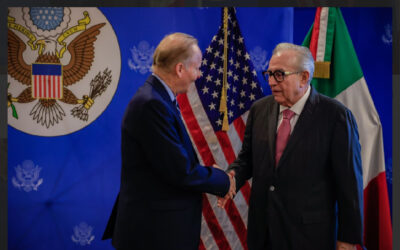 A invitación del consulado, asiste Gobernador Rocha a evento por el 249 aniversario de la independencia de EUA en Hermosillo.