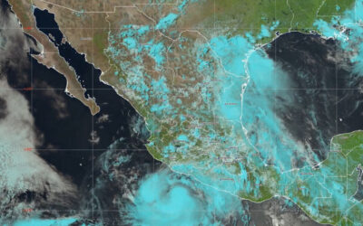 La tormenta tropical Flossie se ubica a 270 km al suroeste de Zihuatanejo, Guerrero.