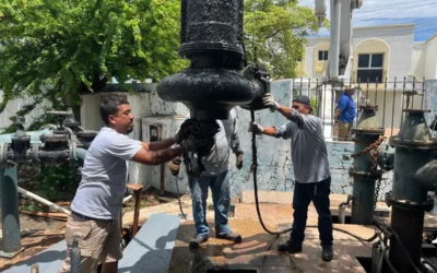 Continúa JUMAPAM extrayendo todo tipo de basura de los cárcamos de rebombeo