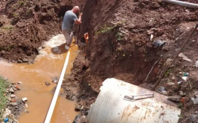 Lluvias de este jueves, dañan tubería en Lomas del Ébano; JUMAPAM repara y restablece el suministro
