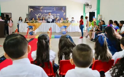 José Paz López asiste a ceremonia de clausura de preescolares; refrenda su compromiso con la niñez badiraguatense.