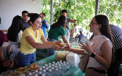 ALAJIBUA del DIF Culiacán alimenta con amor a familias del ISSSTE.