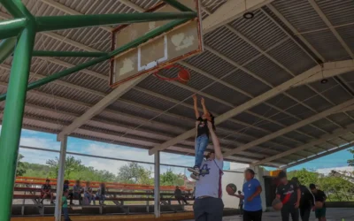 Ayuntamiento de Badiraguato fomenta el deporte en comunidades serranas.