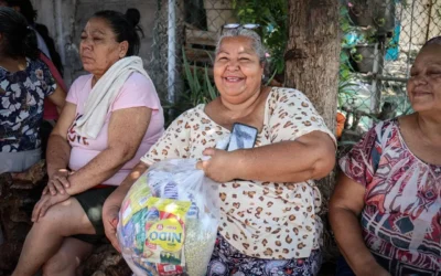 Apoyo alimentario del DIF Culiacán llega a las colonias Josefa Ortiz de Domínguez y Aquiles Serdán.