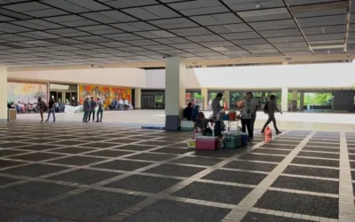 Campesinos de Sinaloa mantienen toma del Palacio de Gobierno; exigen pagos inmediatos