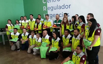 Secretaría de Salud entrega equipo y uniformes al CRUM Sinaloa
