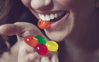Para prevenir la caries es importante la reducción del consumo de sacarosa: odontóloga