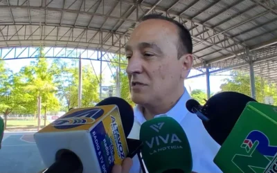 Alcalde de Ahome evita confrontación tras suspensión de regidoras de Morena