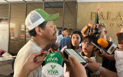 Productores agrícolas se mantienen en protesta; exigen diálogo directo con el gobernador en Culiacán