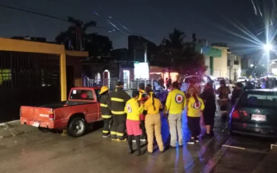 Se incendia una casa en la colonia Francisco Villa en Mazatlán.