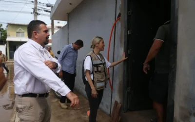 Recorre y atiende Estrella Palacios colonias afectadas tras lluvias; continúa la limpieza en la ciudad y el apoyo a la población.