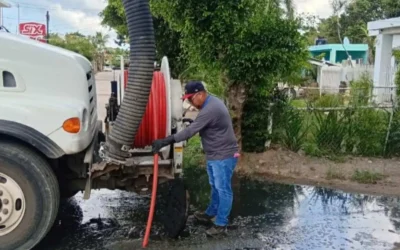 JUMAPAM hace mantenimiento preventivo en el alcantarillado de Mármol
