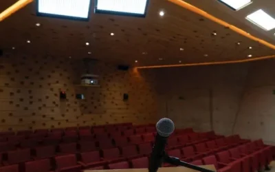 Transforman el Auditorio de Jardín Botánico Culiacán en un espacio único con tecnología de vanguardia.