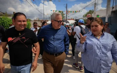 Toda la gente merece vivir con dignidad: afirma gobernador Rocha al entregar obras en Costa Rica.