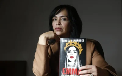 Televisa gana demanda contra Penguin Random House por libro de Anabel Hernández sobre catálogo de actrices al servicio del narco