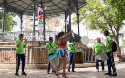 Arte y música acompañaron la conmemoración del 494 aniversario de Culiacán en la Plazuela Obregón.