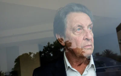 Acusan al padre de Elon Musk de abuso sexual contra sus hijos e hijastros