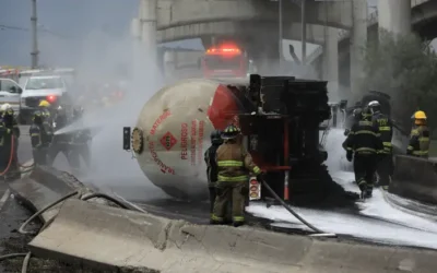 Dictamen revela que conductor carecía de pericia en explosión de pipa en La Concordia y que chocó en dos ocasiones contra vallas