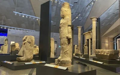 Egipto investiga desaparición de valioso brazalete faraónico de más de 3,000 años de antigüedad en el Museo de El Cairo