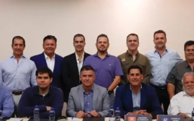 Trabajan en solución a fallas estructurales y eléctricas en secundaria de La Brecha y escuela de El Huitussi.