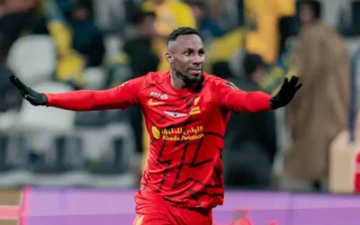 Julián Quiñones brilla en Arabia y despierta la ilusión mexicana