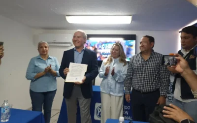 Fernando García y Eduardo Ortiz se registran como aspirantes a la dirigencia del PAN en Culiacán