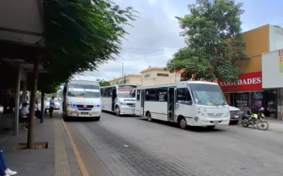 Refuerzan rutas de transporte por incremento de pasaje tras regreso a clases en Los Mochis