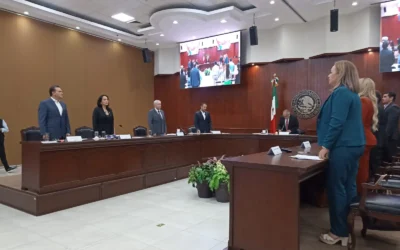 Congreso de Sinaloa honra a víctimas de la violencia con minuto de silencio