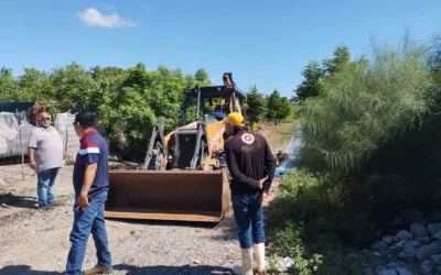 El Ayuntamiento de Guasave apoya a familias con brigadas de salud y desagüe de calles en zonas afectas por las lluvias