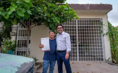 ”Es un alivio contar con las escrituras de mi casa”: Vecinos de Valles de Encino agradecen a Juan de Dios Gámez