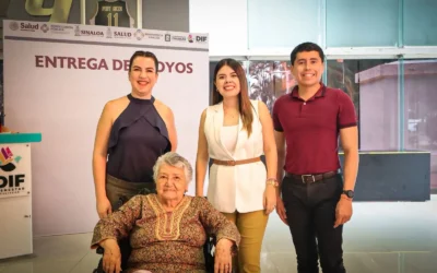 DIF Culiacán y Beneficencia Pública entregan 60 sillas de ruedas en apoyo a personas con discapacidad.