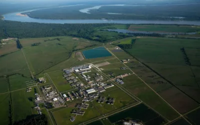 Trump abre polémico centro de detención para inmigrantes en prisión de máxima seguridad en Louisiana