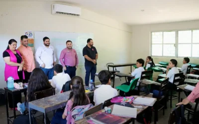 ¡Por un mejor aprendizaje! José Paz López compromete mobiliario para secundaria de Badiraguato
