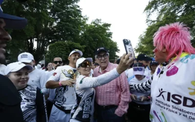 Gobernador Rocha encabeza el arranque de la Carrera de la Salud 2025 “Corre y Apoya”