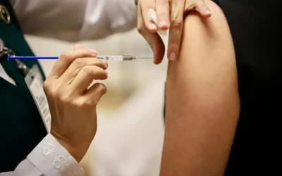 Inicia la campaña de vacunación invernal 2025-2026 en Sinaloa.