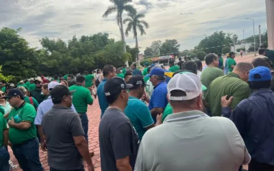 El Stashag se manifiesta por adeudos de 15 millones de pesos.