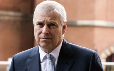 Tras años de escándalos y controversias, el príncipe Andrés renuncia a su título real