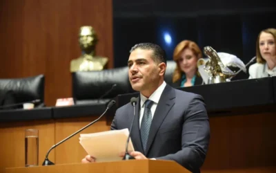 Comparece García Harfuch en cámara de senadores .