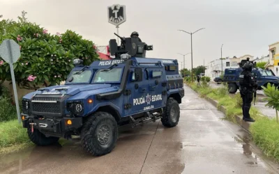 Gobierno de Sinaloa brinda apoyo a familia de policía estatal asesinado