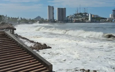Ayuntamiento de Mazatlán ordena cierre temporal al tráfico vehicular y peatonal en el Malecón por huracán Priscila