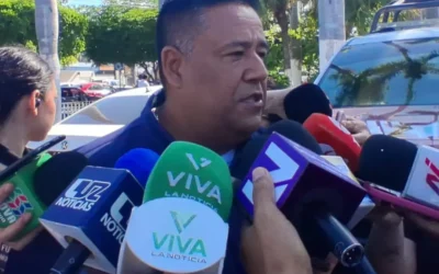 Refuerzan vigilancia en Ahome tras riña entre alumnas de secundaria en el mercado 030