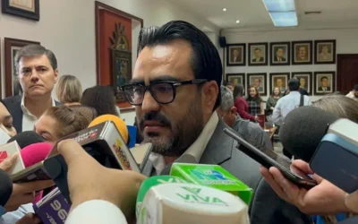 Gámez Mendívil entrega su primer informe: más de 1,200 millones en obra social y fortalecimiento comunitario.