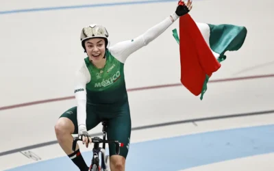 Yareli Acevedo, campeona mundial de ciclismo en pista