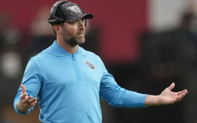 Titans despiden a Brian Callahan tras un inicio desastroso