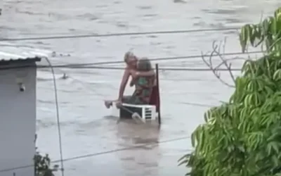 “Volvimos a nacer”: la historia de Don Layo y Doña Elo, sobrevivientes de las inundaciones en Veracruz